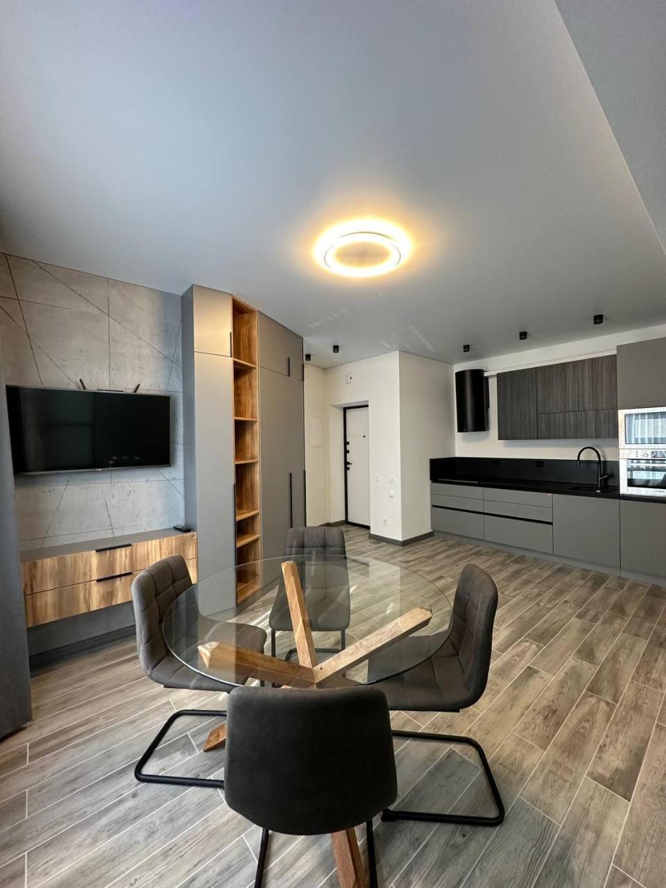 2Х Кімнатні Апартаменти На Володимира Великого-Парк Шевченка Apartment
