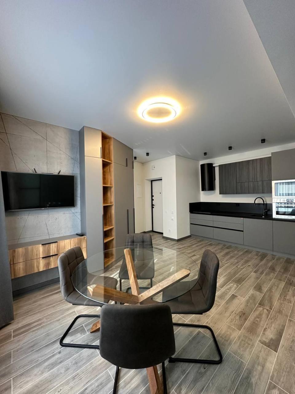 2Х Кімнатні Апартаменти На Володимира Великого-Парк Шевченка Apartment Chernivtsi